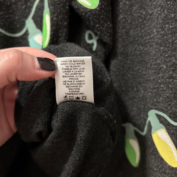 Wildfox Christmas Light Glow in the Dark Sweatshirt Size XS - Picture 6 of 12